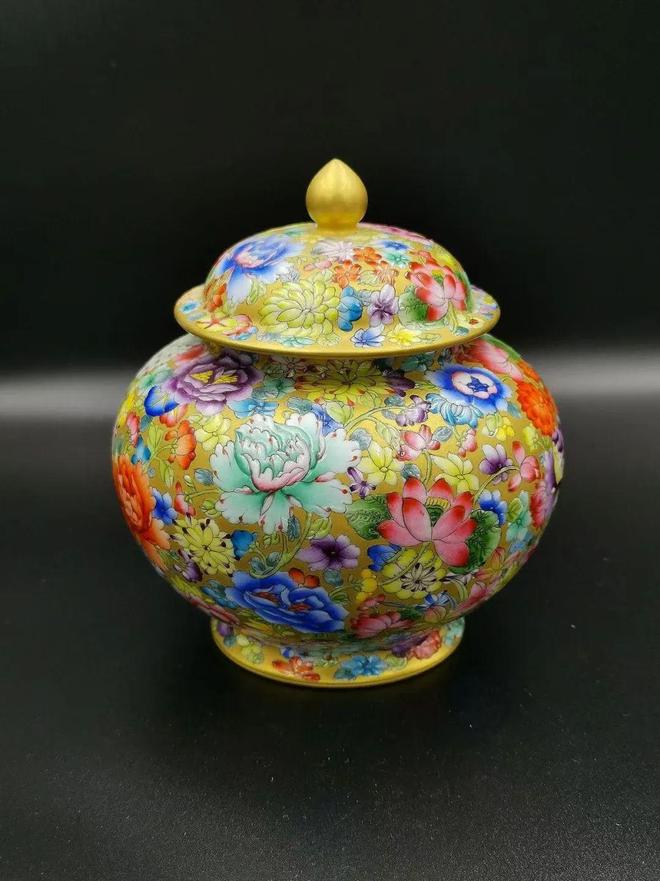 黃國平陶瓷作品《百子富貴圖杯》《十八羅漢杯》被人民大會堂收藏