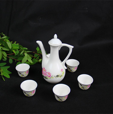 景德鎮(zhèn)骨瓷酒具 品味中式雅韻，盡顯待客之道