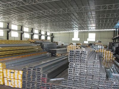 引領(lǐng)建筑未來(lái)，構(gòu)筑品質(zhì)生活——XX建材公司介紹